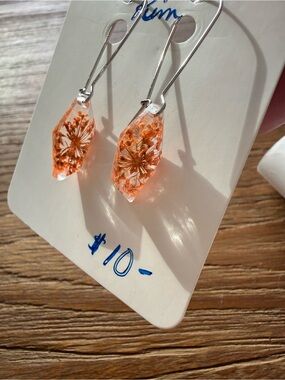 Handcrafted Orange Floral Resin Drop Earrings